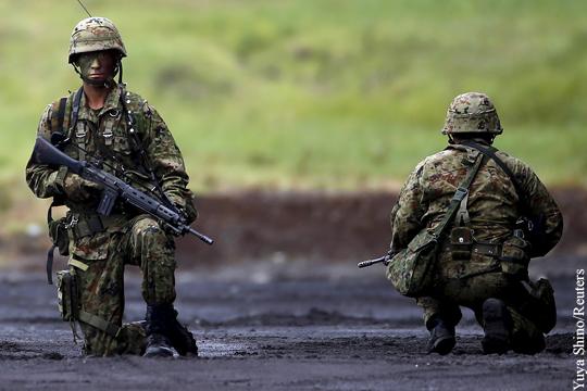 Япония собралась следить за действиями российских военных на Курилах