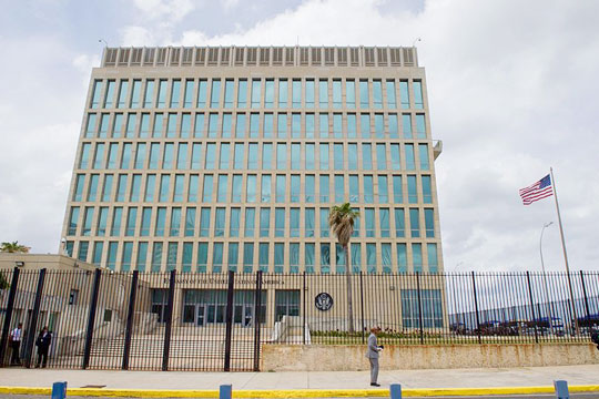 СМИ заявили об «акустических атаках» на сотрудников посольства США на Кубе