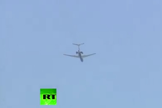 Появилось видео пролета самолета российских ВКС над Капитолием и Белым домом