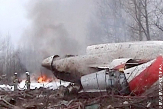 СК ответил на заявление о следах взрыва на польском Ту-154