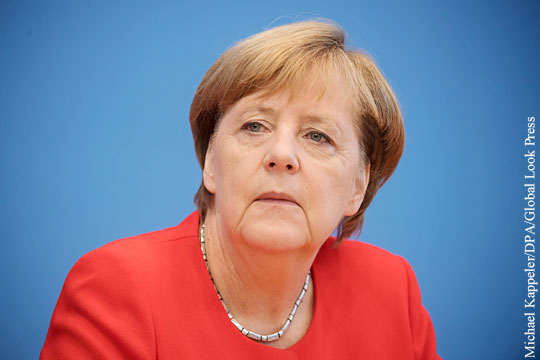 Меркель: Европа не справилась с проблемой беженцев