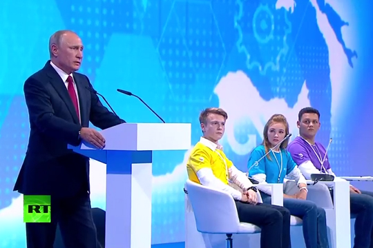 Путин призвал школьников быть лучше иностранных сверстников