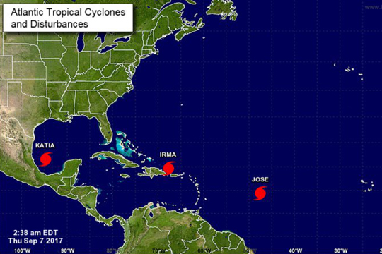 После урагана «Харви» к югу США приблизились «Ирма» и «Катя»