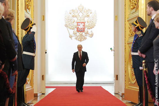 СМИ: Выдвижение Путина в президенты произойдет в два этапа