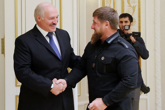 Кадыров: У Лукашенко вкусная картошка и крепкое рукопожатие