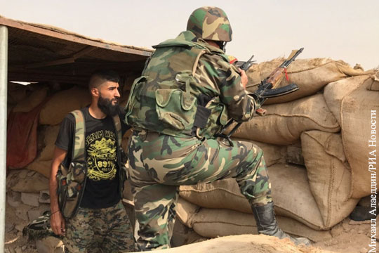Источник: Армия Сирии ведет бои за город Карьятейн в провинции Хомс