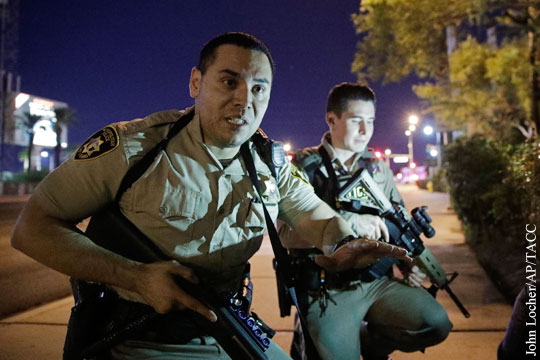 Подозреваемый в расстреле людей в Лас-Вегасе покончил с собой
