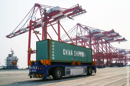Китайские портовики скупают Европу 