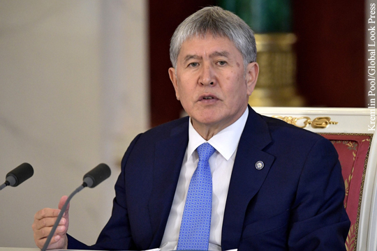 Президент Киргизии призвал Запад прекратить демонизировать Путина