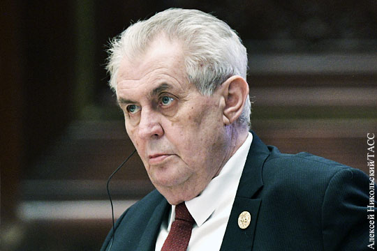 Премьер Чехии открестился от заявления Земана по Крыму
