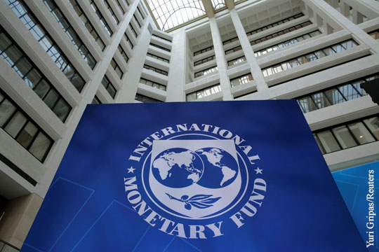 МВФ назвал девять крупных банков, которые могут столкнуться с проблемами