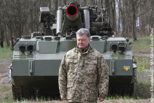 Порошенко собрался передать украинским военным более 60 танков