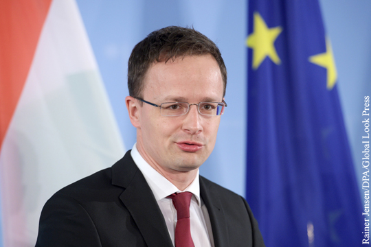 Венгрия пообещала блокировать сближение Киева и ЕС до изменения закона об образовании