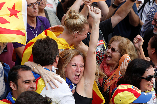 Парламент Каталонии одобрил резолюцию о независимости