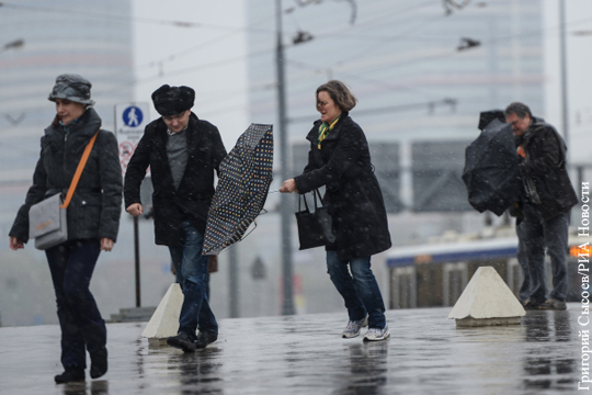 Объявлено экстренное предупреждение об ухудшении погоды в Москве