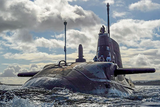 «Дуэль с российской подлодкой» призвана прикрыть позор британского флота