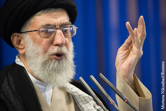 Хаменеи поручил ограничить дальность иранских баллистических ракет