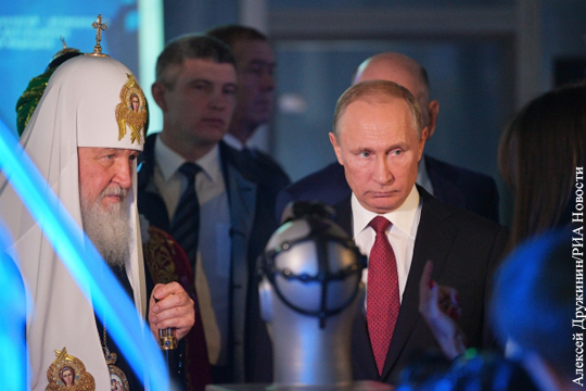 Путин выбрал качества человека будущего на выставке в Манеже