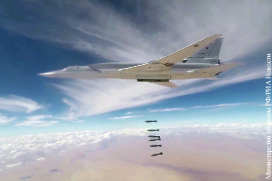 Бомбардировщики ВКС нанесли удар по объектам ИГ в Дейр-эз-Зоре 