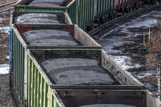 Киев ввел санкции против российского поставщика угля