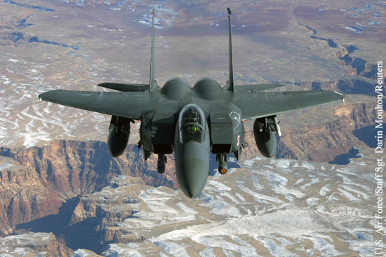 Истребители F-15 собрались оснастить лазерными пушками