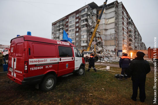 Среди погибших при обрушении дома в Ижевске найдены тела двоих детей