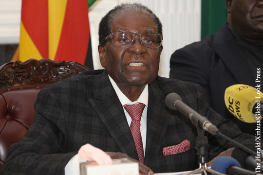 Мугабе подал в отставку