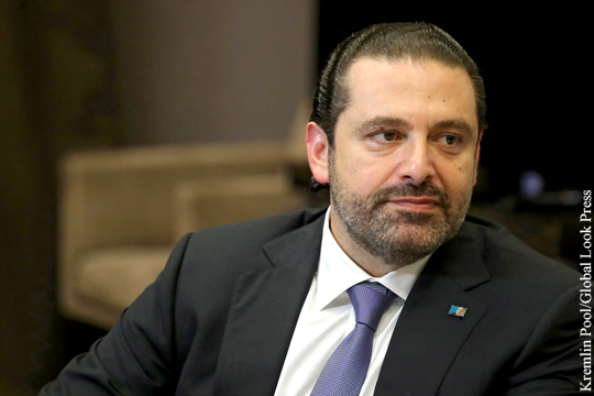 Харири вернулся в Ливан впервые после объявления об отставке с поста премьера