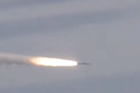 Опубликовано видео первого запуска ракеты «Брамос» с индийского Су-30