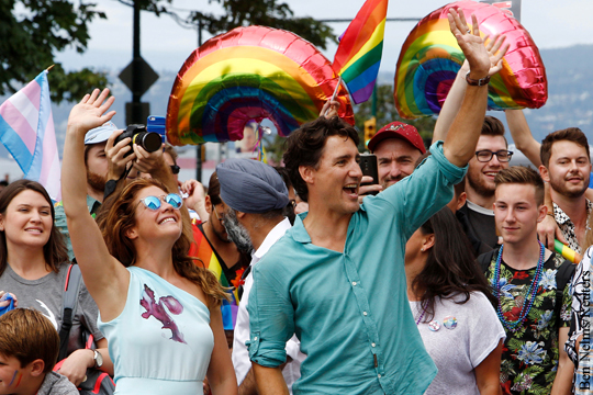 Премьер Канады извинился перед секс-меньшинствами