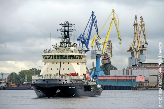 Новейший ледокол «Илья Муромец» передан ВМФ
