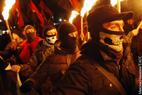 Украинский национализм предложили признать формой нацизма