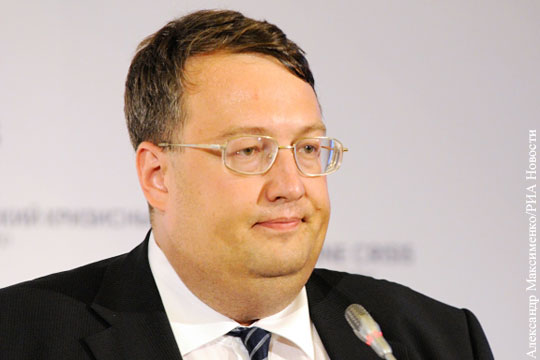 Геращенко обвинил США в невыполнении обязательств перед Украиной
