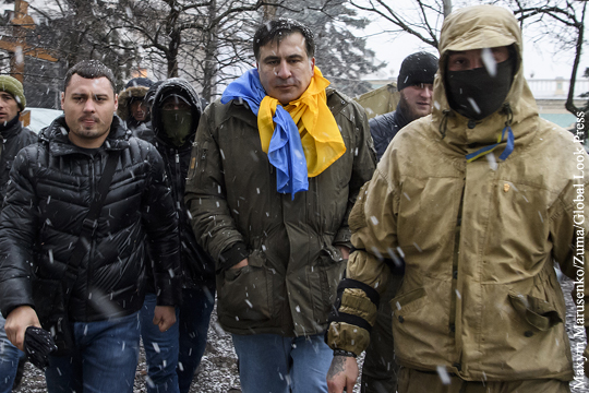 Саакашвили назвал генпрокурора Украины неграмотным двоечником