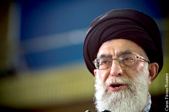 Хаменеи заподозрил США в желании начать войну на Ближнем Востоке