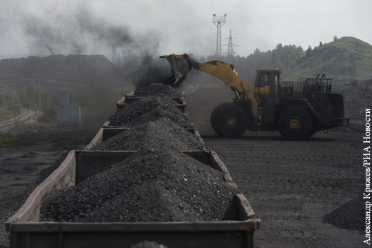 СМИ: Экспорт угля из ДНР и ЛНР в страны Европы резко возрос