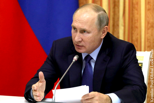 Путин пообещал решить проблему с нехваткой мест в детсадах