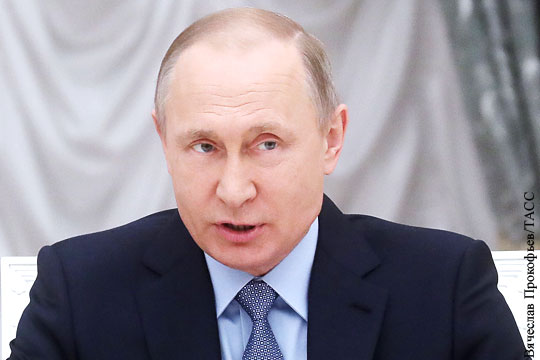 Путин: ФСБ умело и тонко переигрывает иностранные спецслужбы