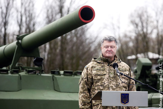 Порошенко объявил о намерении усилить группировку в Донбассе