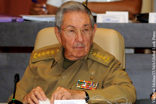 Кастро подтвердил намерение покинуть пост главы Кубы в апреле