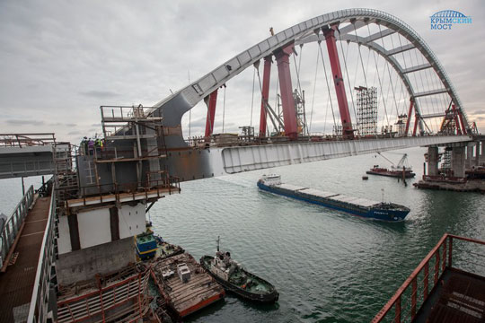 Минтранс прокомментировал данные о неправильном грунте для Крымского моста