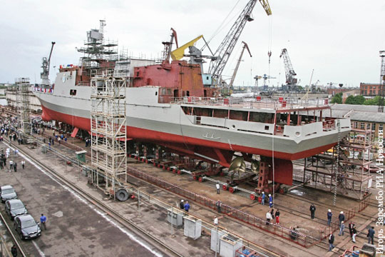 Строительство фрегатов проекта 11356 приостановили из-за отсутствия двигателей
