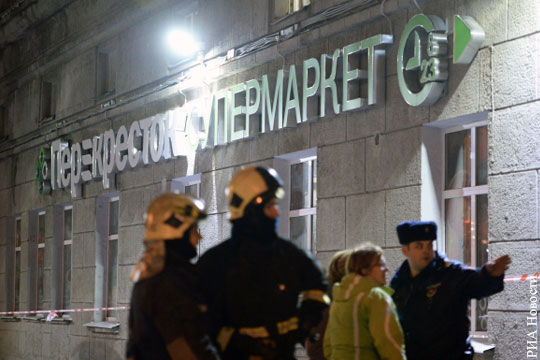 Очевидцы взрыва в Петербурге рассказали подробности ЧП