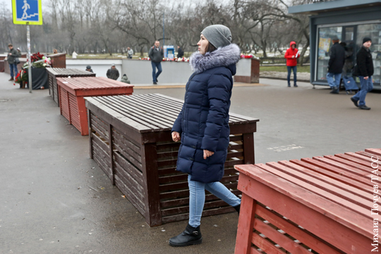 Власти Москвы разъяснили установку бетонных блоков у метро