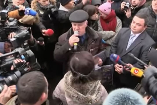 Около 250 человек собрались на митинг в Киеве после убийства правозащитницы