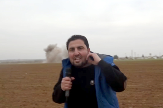Везение корреспондента боевиков под ударом ВКС России попало на видео