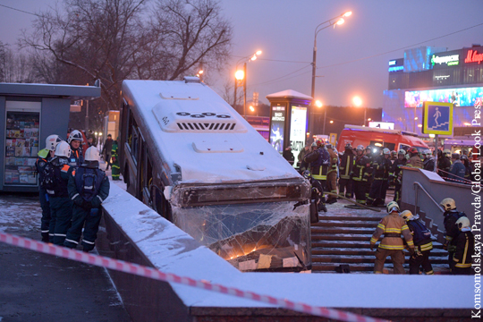 Власти Москвы объяснили декабрьские ДТП с автобусами человеческим фактором
