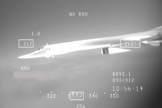 Опубликован вид на российские ракетоносцы Ту-160 глазами бельгийских пилотов