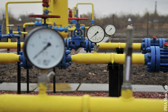 Киев нашел объяснение сокращению транзита российского газа через Украину‍