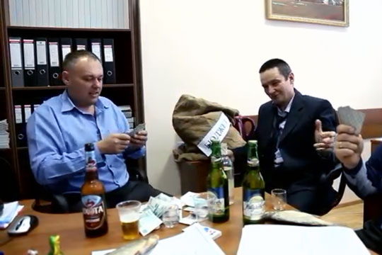 Оренбургские чиновники своим видео переплюнули ульяновских курсантов